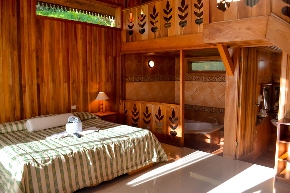 Hotel Heliconia - Монте-Верде Экстерьер фото